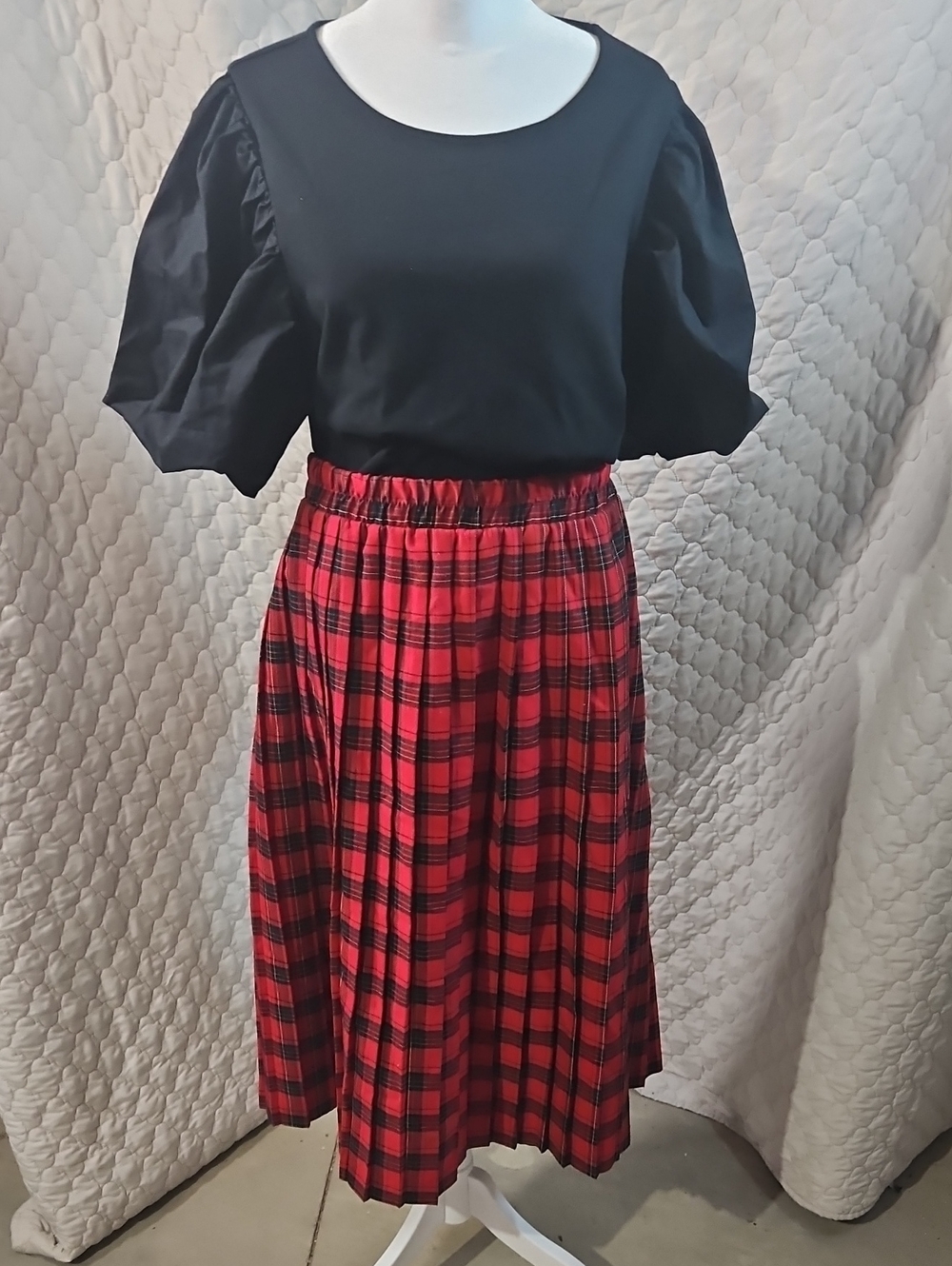 Chelsea L'td Vintage Plaid Pleated Maxi Skirt